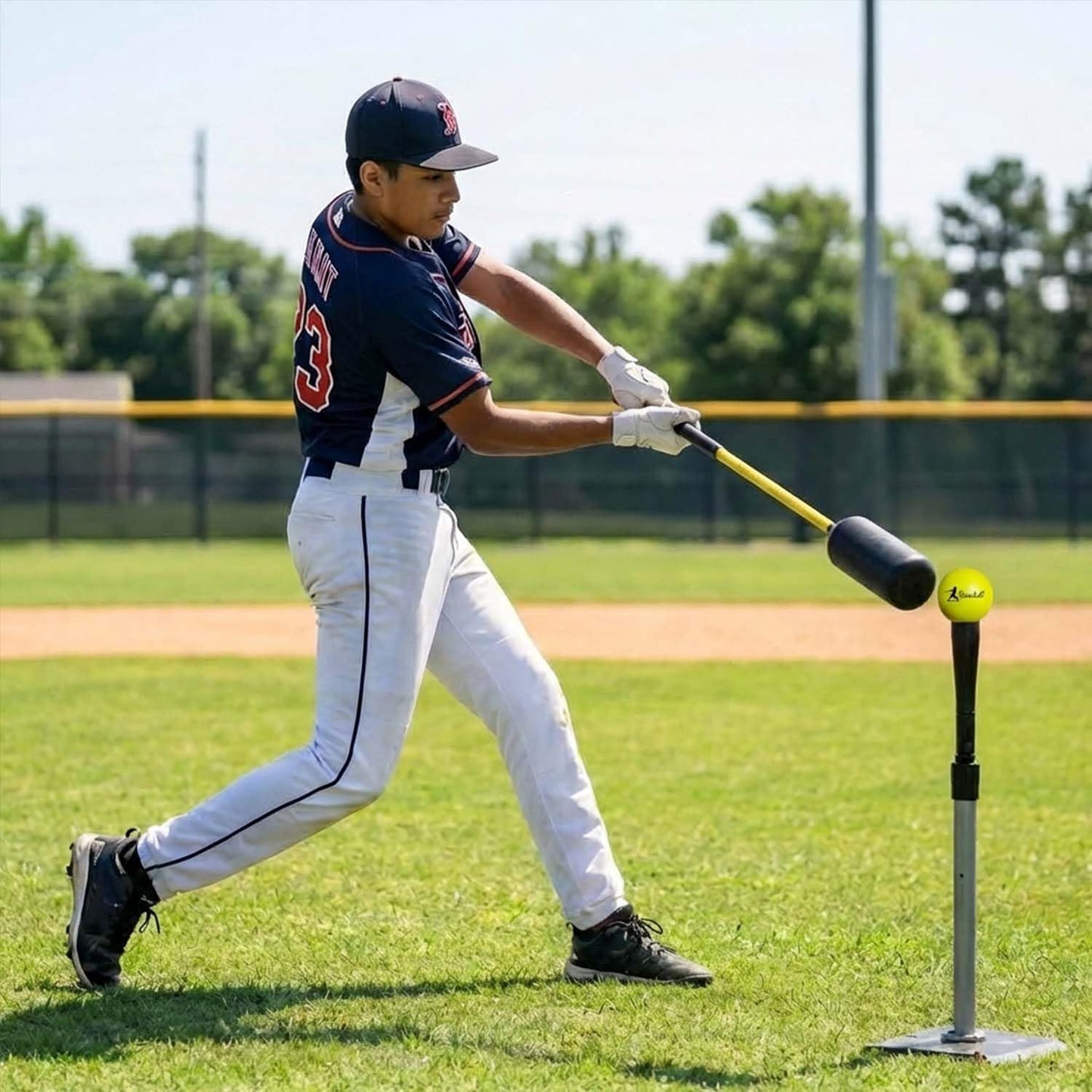 Baseball Swing Trainer Bat – 12 Soft Practice Balls & Carry Bag