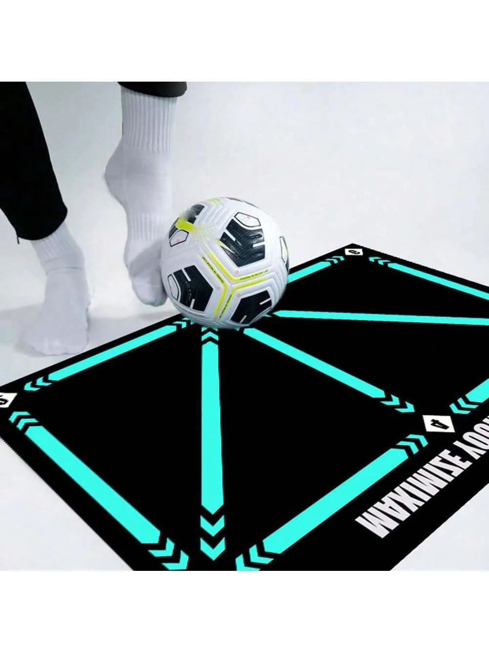 Soccer ball control training mat | Stable and silent rubber base |